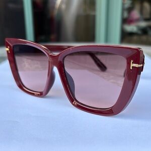 Elegant Burgundy Sunglasses